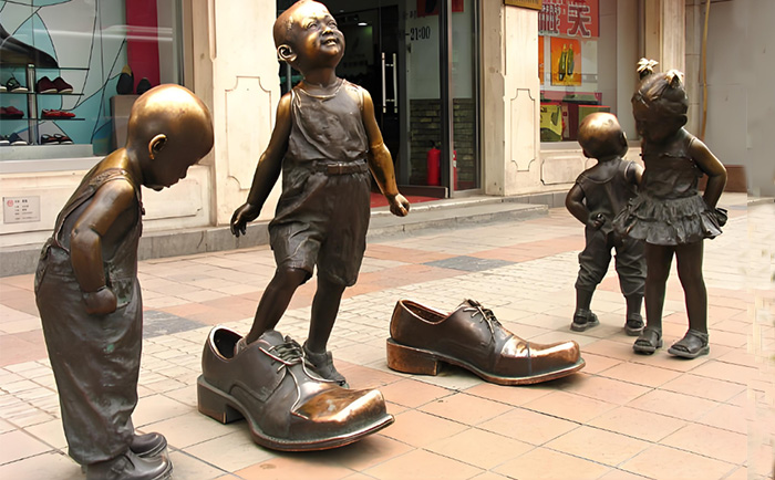 鑄銅小品雕塑市井煙火，讓步行街“活”起來(lái)
