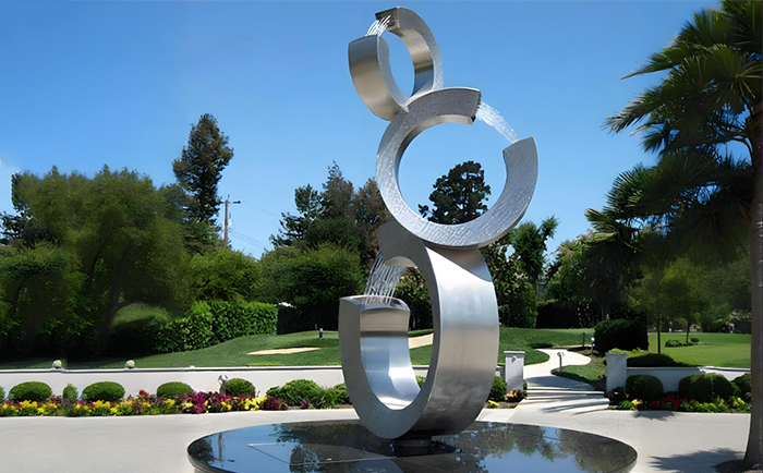 探索不銹鋼噴泉雕塑，開(kāi)啟水與藝術(shù)的奇妙之旅