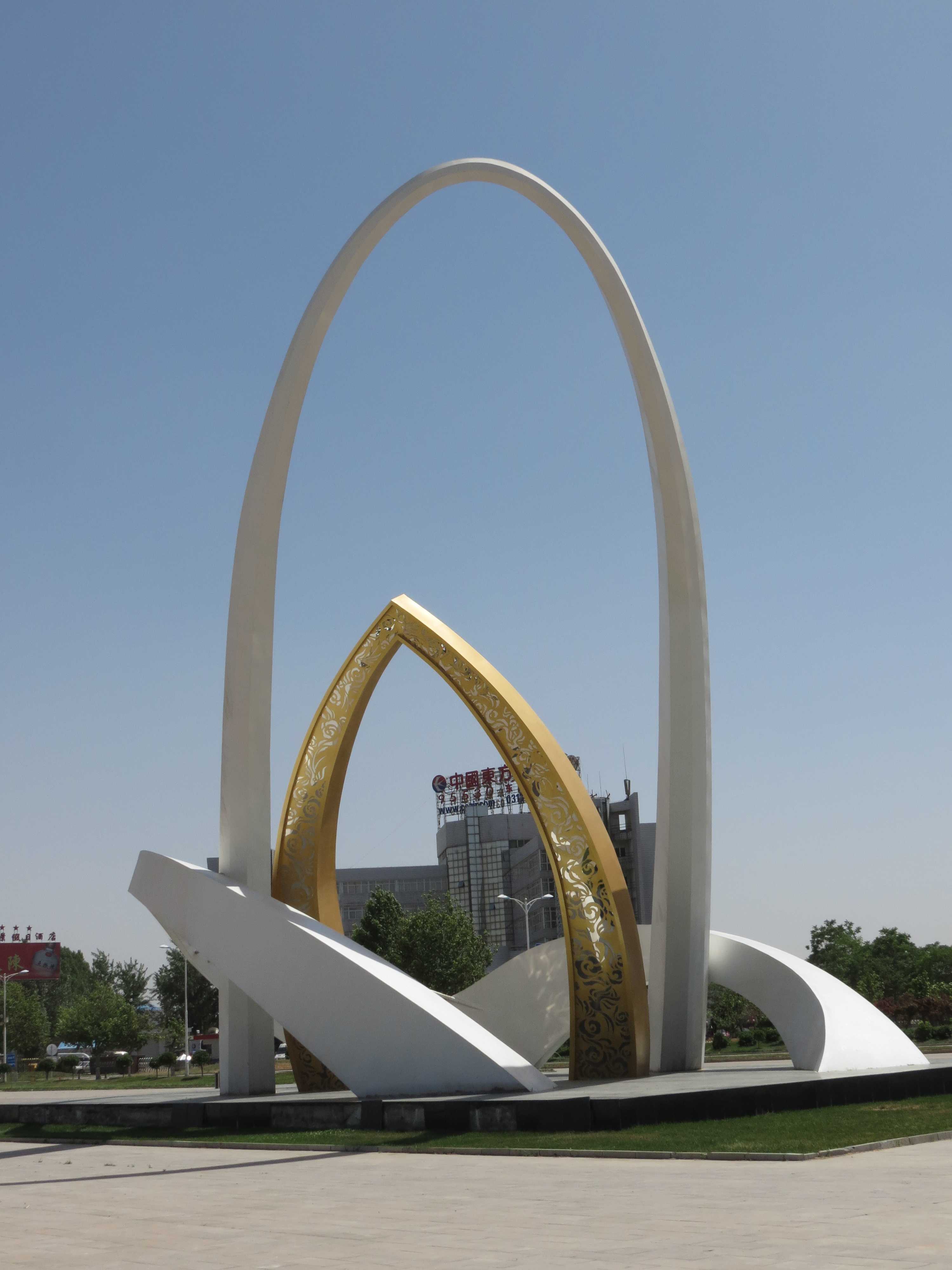 機(jī)場景觀雕塑，大型廣場標(biāo)志，廣場大型雕塑