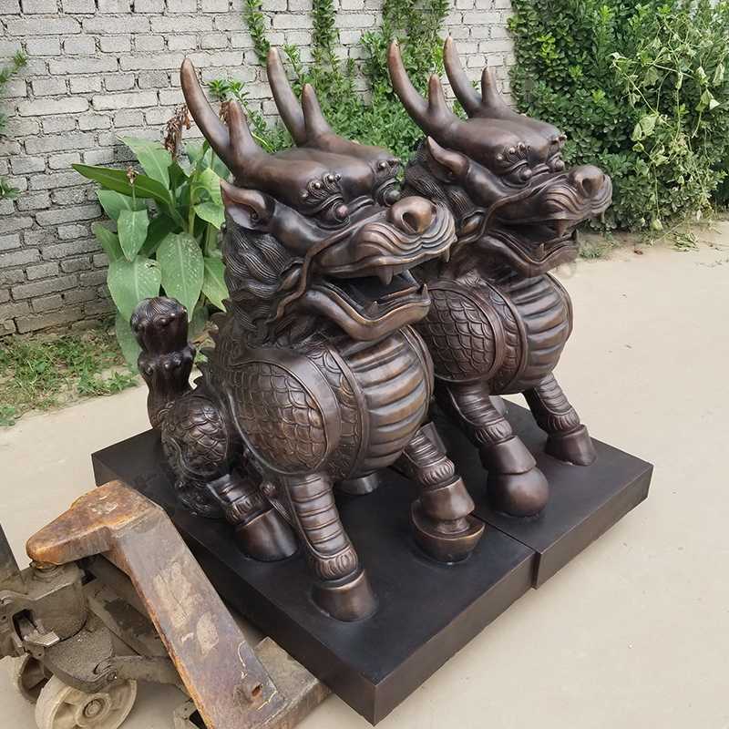 銅麒麟雕塑，銅麒麟擺件，鎮(zhèn)宅風(fēng)水麒麟
